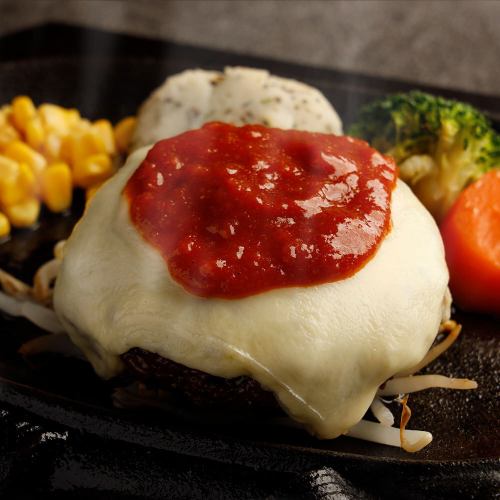 Mozzarella and tomato hamburger