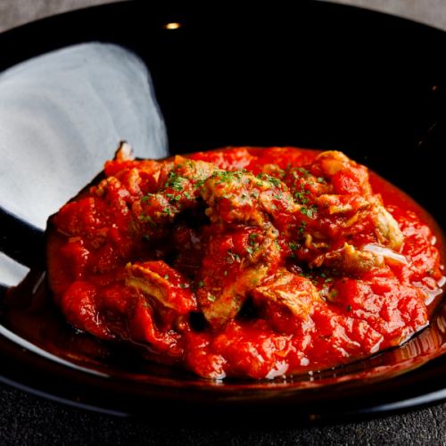 Wagyu beef stewed in tomato sauce