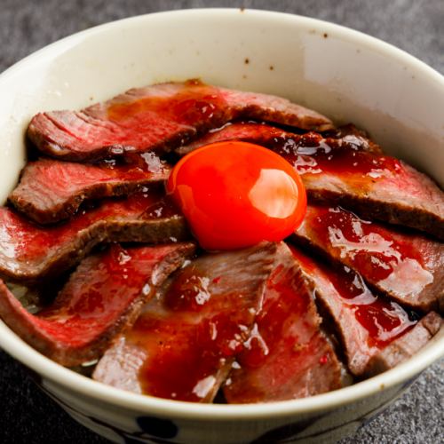 Roast beef bowl lunch