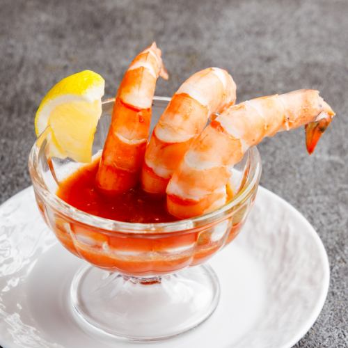 Enjoy seafood with meat