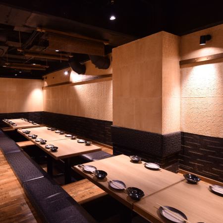 We also have sunken kotatsu seats where you can stretch your legs and relax.Enjoy exquisite food and sake in a relaxing space.