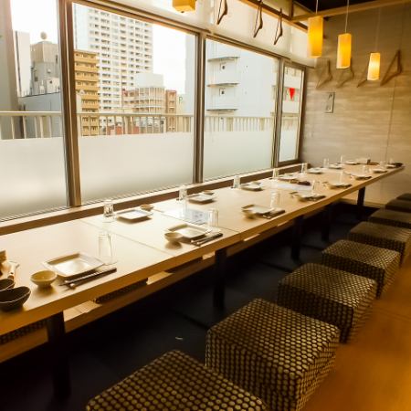 [Private reservations can accommodate up to 100 people★] We can also reserve the restaurant for large parties.It can be used for various occasions such as company drinking parties, girls' night out, wedding after-party parties, etc. Please feel free to contact us if you would like to use it.