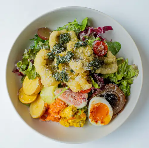 Pike conger fritters and a market plate with 15 kinds of vegetables