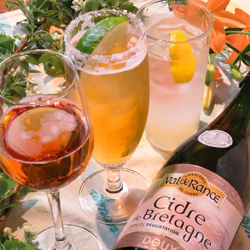 A variety of wine cocktails