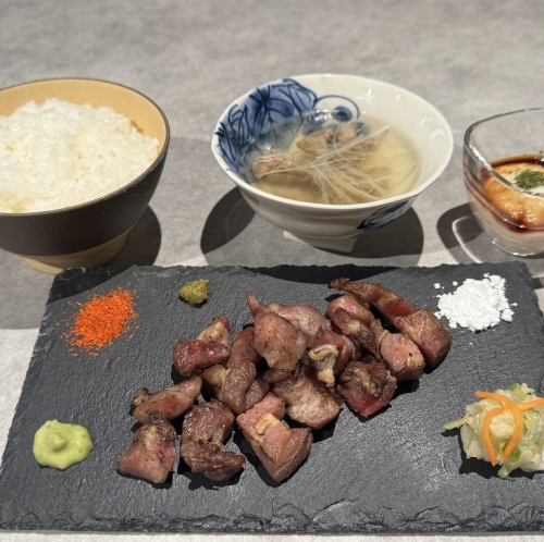 切り落とし定食