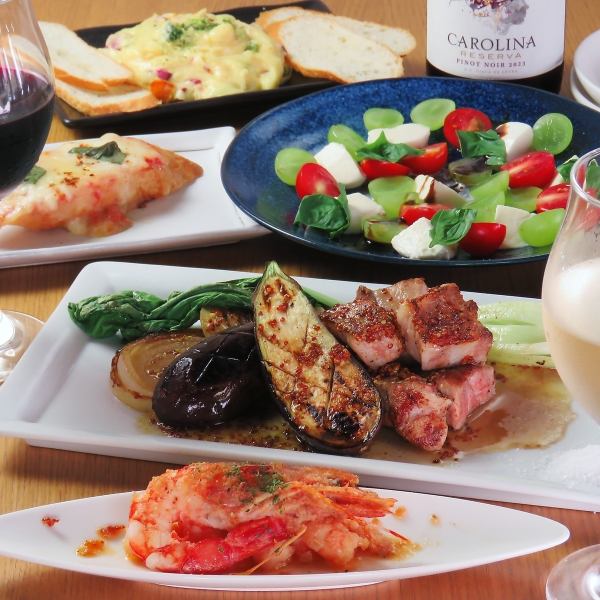 【飲み放題付きコースのご案内】前菜4品やサラダ、お肉料理などを堪能できる5,000円(税込)コース