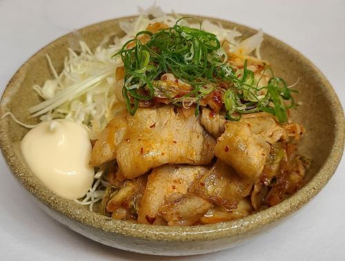 ◆ Pork kimchi with sesame oil