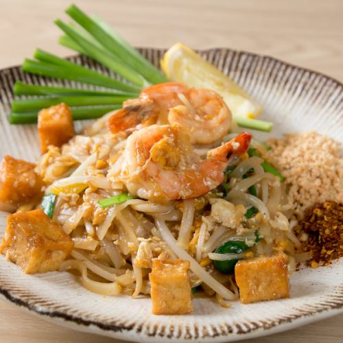 パッタイ タイ風焼きそば