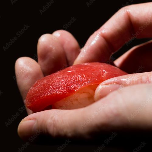 こだわりの技が光る!極上の新鮮食材でつくる旬の鮨