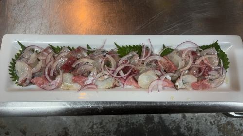 新鮮魚介のカルパッチョ