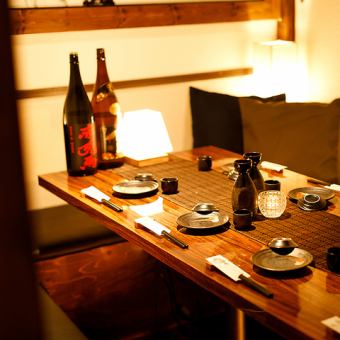 拥有静谧氛围的舒适空间。适合举办酒会、宴会、女生聚会、多人约会、生日、纪念日等各种活动的时尚餐厅！