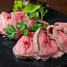 【晚餐】紅酒汁烤牛肉