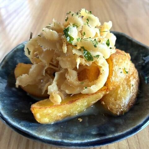 帆立ヒモのガリバタ炒め