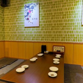 【Private space ♪】 Half single room wind table seats surrounded by walls on three sides.Ideal for small group gatherings and banquets ☆ Please reserve early for popular seats.