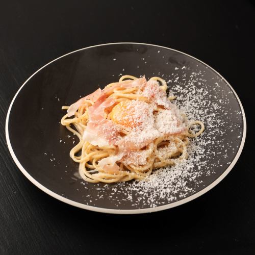 トリュフクリームパスタ