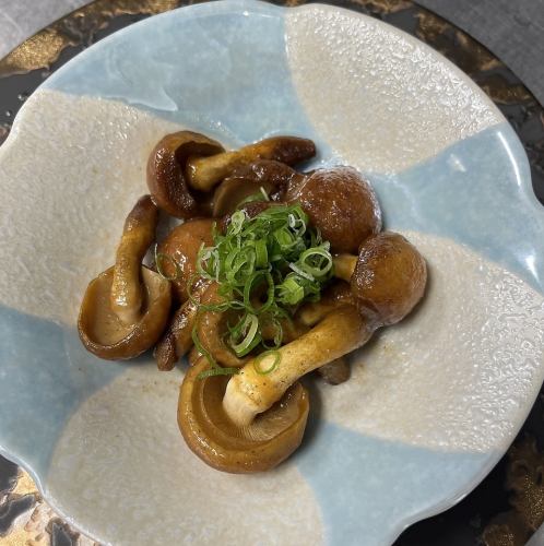 Jumbo Nameko Mushrooms with Butter and Soy Sauce