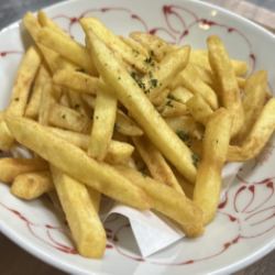 バター醤油ポテトフライ