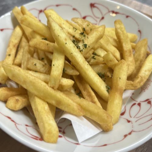 バター醤油ポテトフライ