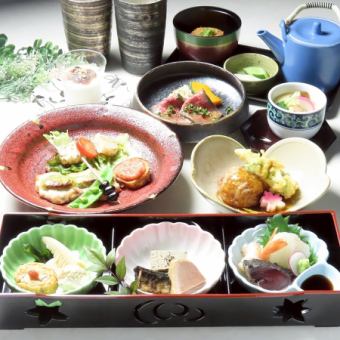 華月料理のみ5350円(一人一皿個人盛り)