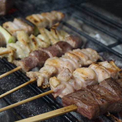 炭火焼きで味わう1本を！