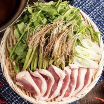 個室確約！！　１番人気全9品【せり鍋コース生ビール地酒付飲み放題180分】