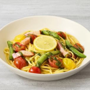 〈NEW/期間限定〉カラフル野菜と厚切ベーコンのレモンバジルソース　生パスタ