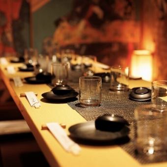 【個室:~8名様まで】8名様までの完全個室をご用意。ご友人との気軽なパーティや、合コン、会話を楽しみたい趣味のお集まりにおすすめです!心落ち着く寛ぎの空間でゆったりと宴会をお楽しみください。宴会・飲み会・宴会・デート・女子会・接待・合コン・誕生日会など各種宴会やプライベートでもオススメ!