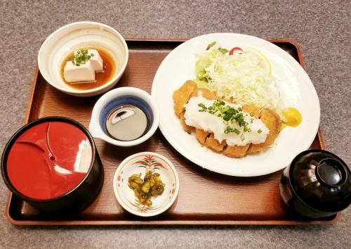 Kagoshima prefecture black pork loin cutlet set meal with grated green onions