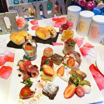 [Afternoon tea & amsu tea] 16 items including homemade strawberry daifuku + 2 hours all-you-can-drink♪ 4,800 yen