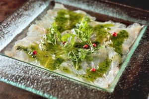 鮮魚のカルパッチョ