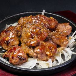 牛ヒレサイコロステーキ