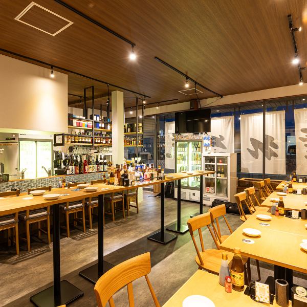【団体様歓迎♪】当店は団体様での宴会や飲み会を歓迎しております！！美味しい料理と豊富なお酒類が充実しておりますので、会が盛り上がること間違いなし！！是非、お気軽にお問い合わせください。