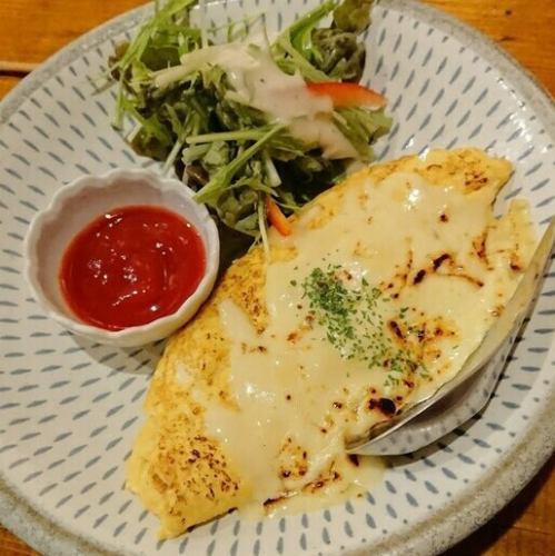 【絶品イタリアン☆】アヒージョやチーズ・生ハム盛り合わせ、オムレツなど