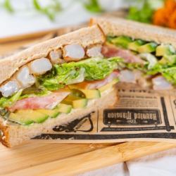 ALOHA！ハワイアン海老アボカドサンド