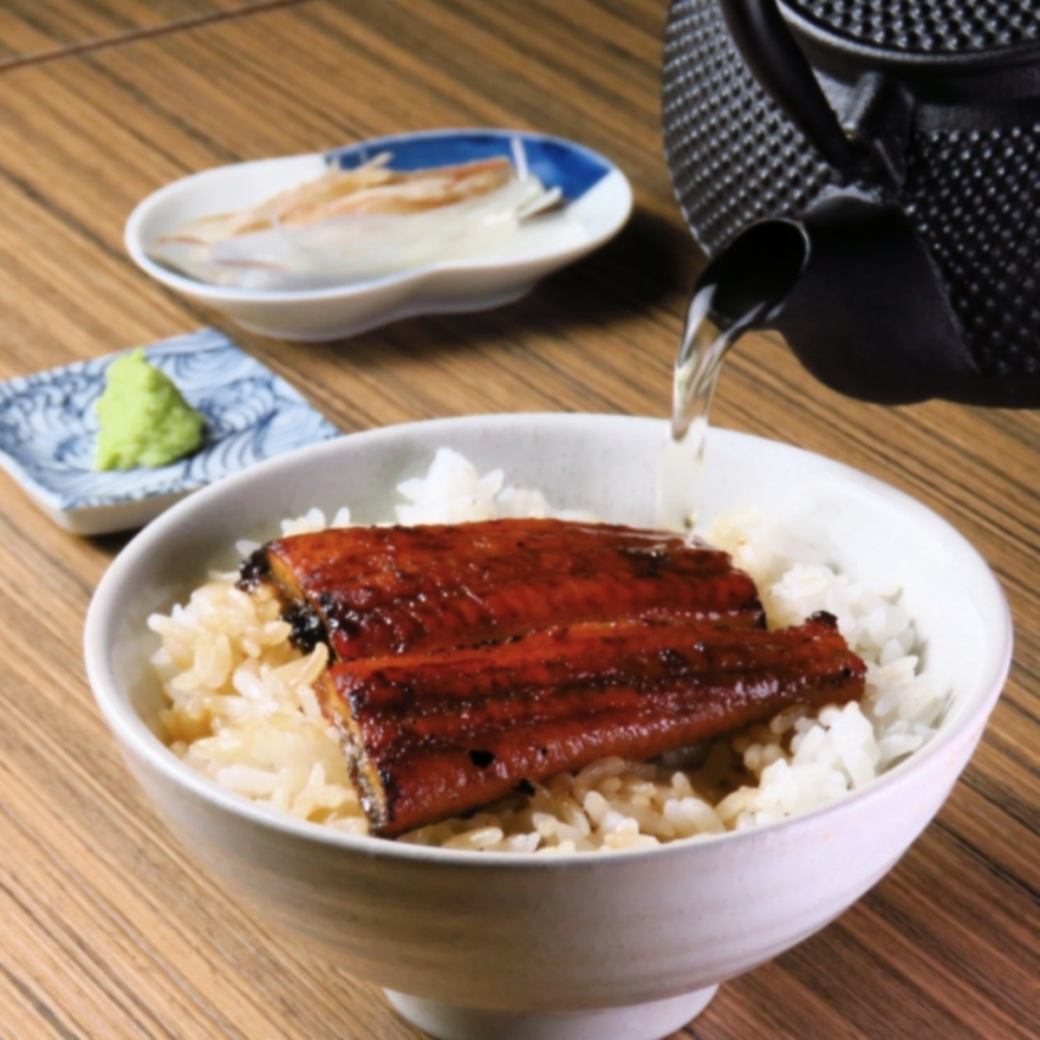 木を基調とした空間でゆったりとお食事をお楽しみください♪