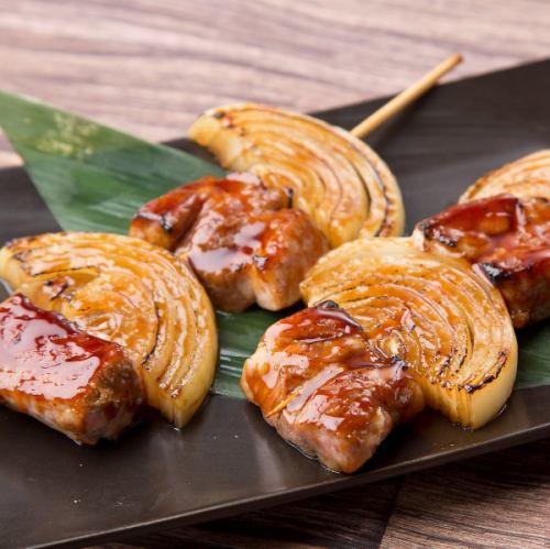 Muroran-style grilled chicken 2 sticks