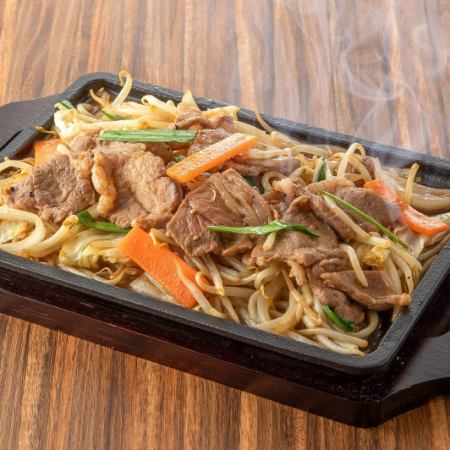 Stir-fried Genghis Khan with thick-sliced lamb