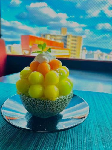 你好🌈✨
這是 OTO 咖啡館🥞🍴😊

說到 OTO Cafe，那就是煎餅🥞
我想很多人都認為…

刨冰🍧在夏天也很受歡迎♡

OTO Cafe 的特製雪花冰✨

🍧甜瓜🍈
🍧草莓🍓
🍧芒果🥭
🍧菠蘿🍍
🍧大豆粉和木薯🧋

非常適合炎熱的日子♡
請試試看😊

時令煎餅
這個季節，甜瓜🍈🍈🍈
還可以享用甜瓜冰沙
我推薦它♪

我們期待您的光臨。
我們期待見到您🙇‍♀️✨

#otocafe
#耳咖啡廳
#長野市煎餅
#長野市咖啡廳
#長野市咖啡館之旅
#長野市美食
#長野城市刨冰
#長野市與小朋友共進午餐
#長野市兒童空間
#長野市鐵板燒午餐
#長野市景