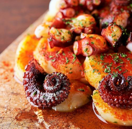Galician salad of octopus and potatoes