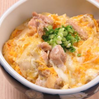 Straw-grilled Date chicken rice bowl