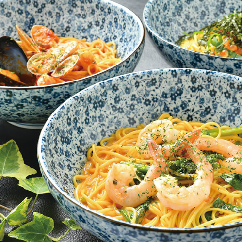 A restaurant specializing in Japanese-style pasta that you can enjoy with chopsticks.