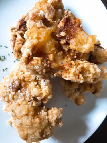 鶏のから揚げ