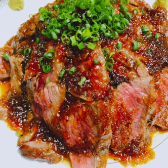 BRUNO特製だれの牛リブロースステーキ丼