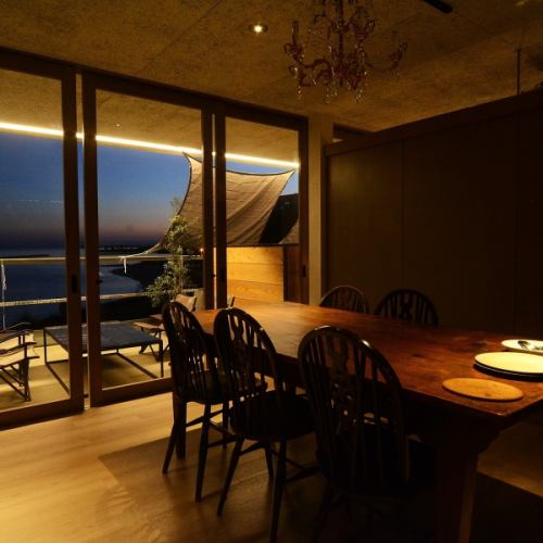 Completely private room with ocean view