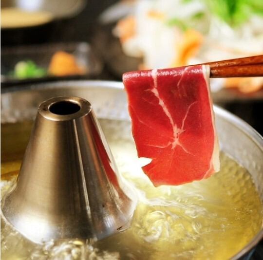 【飲み会に◎】馬肉好き必見！馬肉のしゃぶしゃぶが堪能できる飲み放題付のコース4400円～