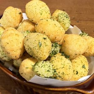 揚げニョッキ（のりしお）