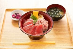 <Rice bowl> Tuna green onion toro bowl