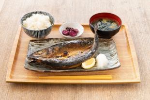 <Set meal> Kinka mackerel opening set meal