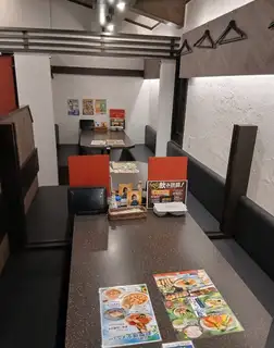 居酒屋タイプ(テーブル半個室)