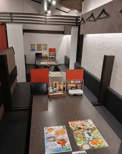 居酒屋タイプ(テーブル半個室)